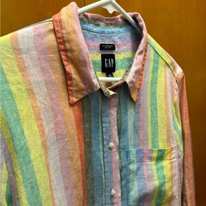 Gap 100% Linen Multicolor Rainbow Stripe Boyfriend Shirt Women’s Medium (M)